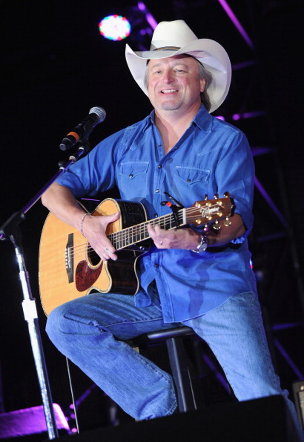 Mark Chesnutt at The Grizzly Rose