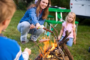 Camping iStock