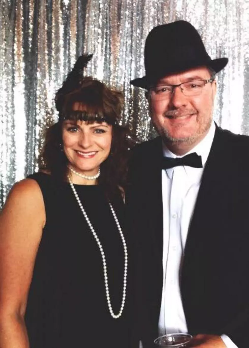 A friends wedding with a 20s theme