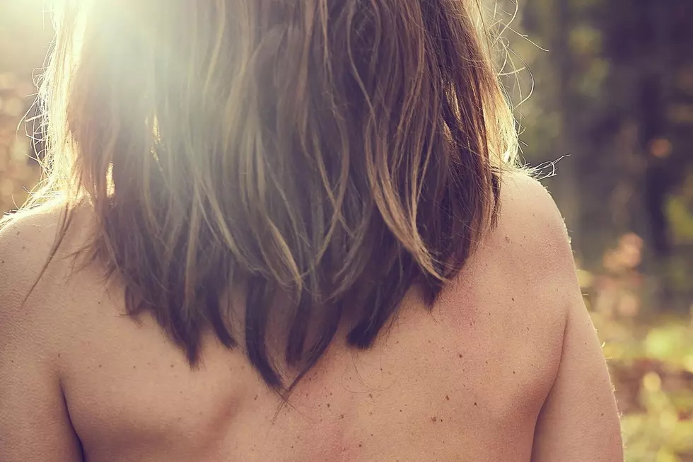 Can Women Hike Topless in Colorado?