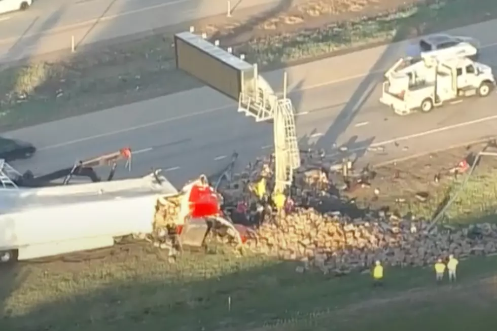 Colorado’s I-70 Blocked by Unusual Spill, Drivers Stuck for Hours
